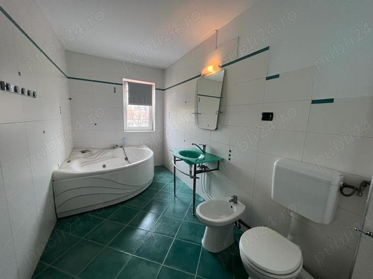 Inchiriez casa 8 camere zona Intim - ID : RH-42218-property