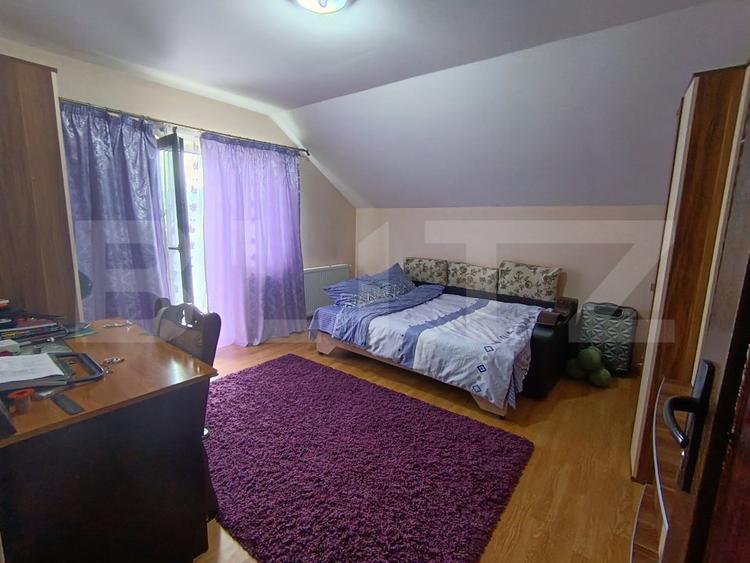 Casa de vanzare, cu 4 camere, 300 mp, zona exterior sud