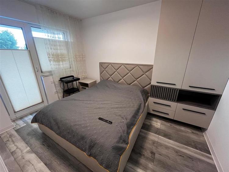 Apartament 2 camere Mobilat si utilat cu Loc Parcare