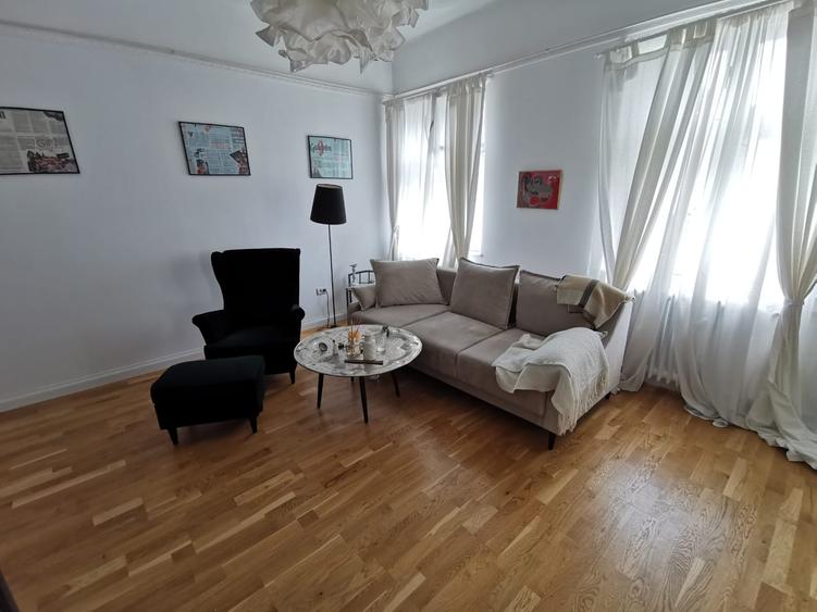 De vanzare apartament 2 camere – Piata Unirii- 529