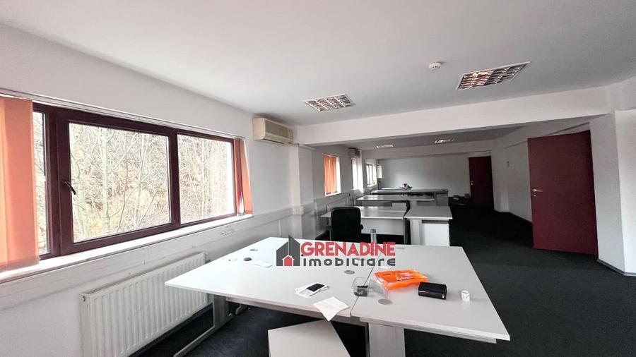Spatiu Pentru Birouri 93 Mp - Zona  Racadau - cod 5290
