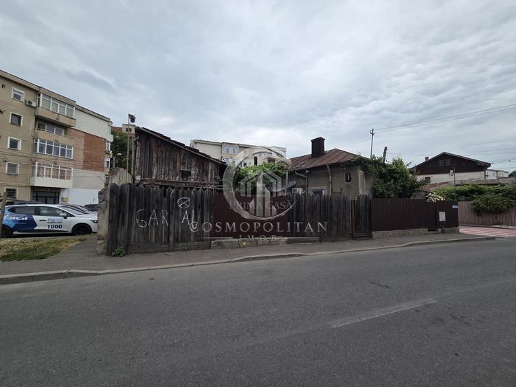 Proprietate cu potențial comercial – casă și teren în zona Clubul Politistilor /
