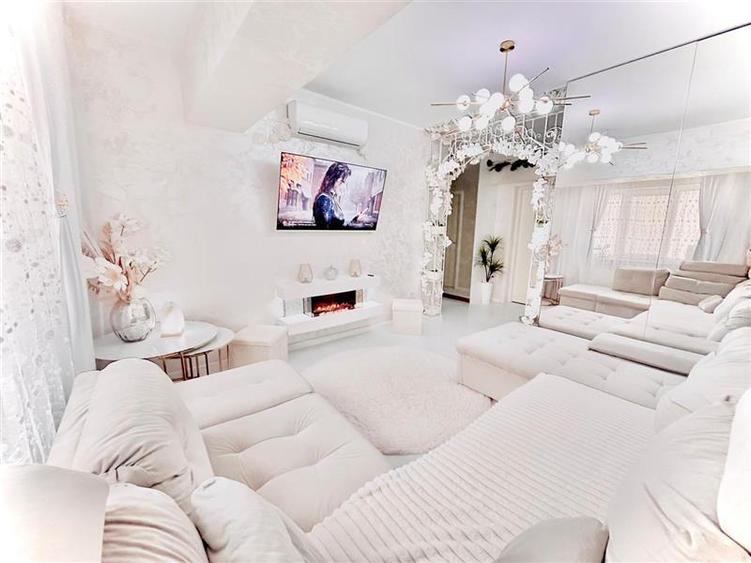 LUX Apartament 3 camere TATARASI