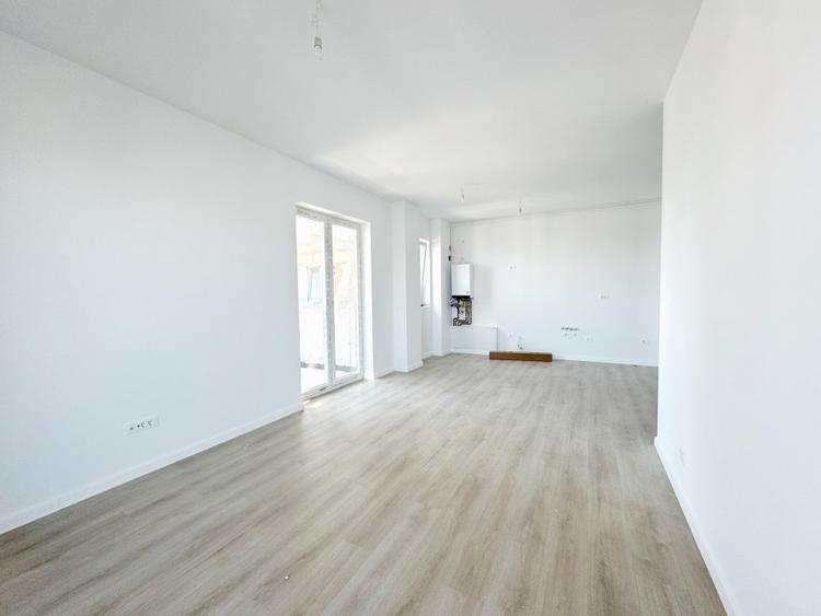 Apartament 3 camere, decomandat, 71 mp utili, etaj 6/9, zona Aradului