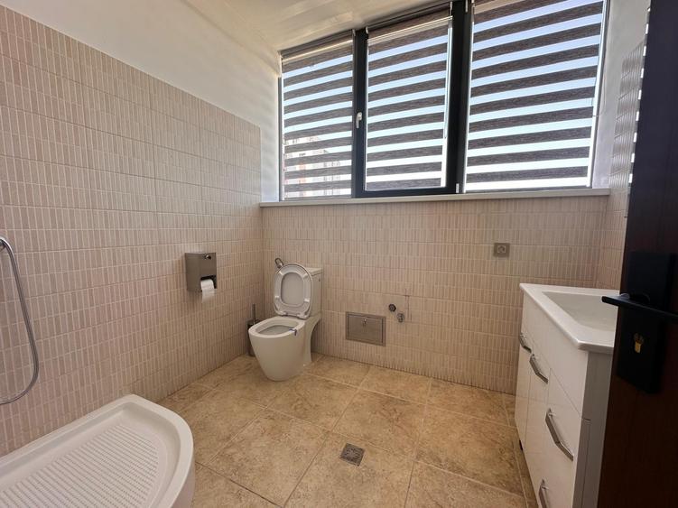 Spațiu de birouri modern, 50 mp, 2 camere, renovat recent – Prelungirea Ghencea