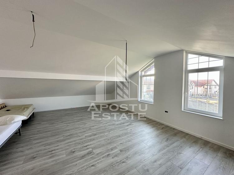 Casa individuala cu 6 camere de vanzare, teren 955 mp, Dumbravita,