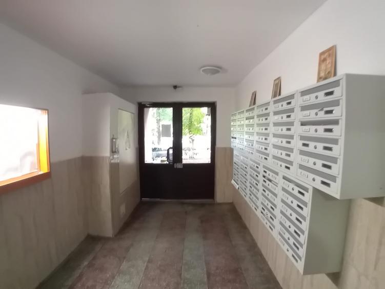 Progresul 2 Camere Bloc 1973 Reabilitat 7 Min Metrou