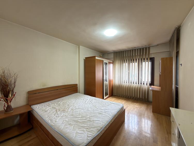 Apartament 3 camere, decomandat, etaj 1, zona Dorobantilor