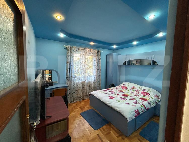 Apartament de vanzare, 3 camere, 70 mp, zona Aiud