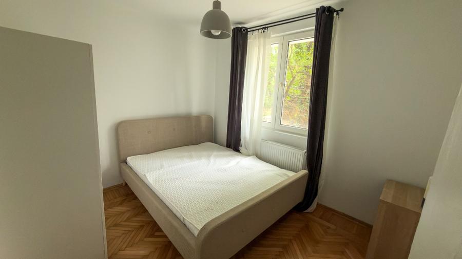 Apartament 3 camere, parter, 46mp + curte proprie 30mp — Sector 2, vis-a-vis de