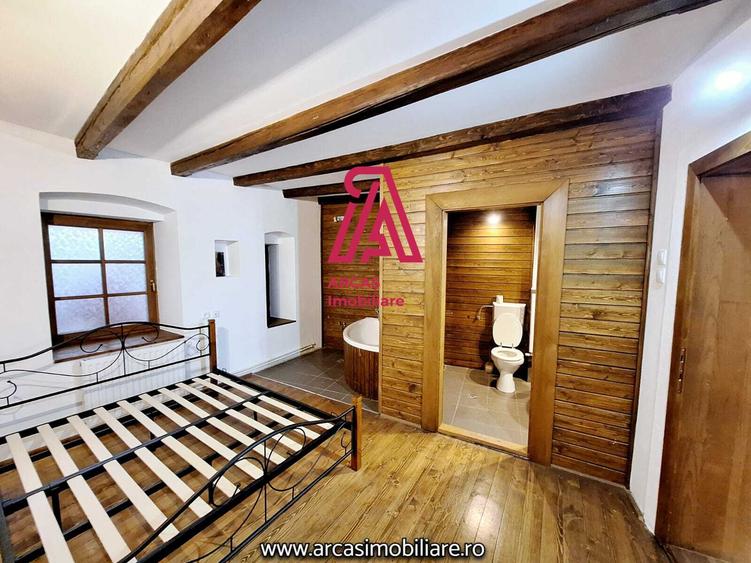 Casa individuala de vanzare cu 4 apartamente-Centrul Istoric Sibiu!