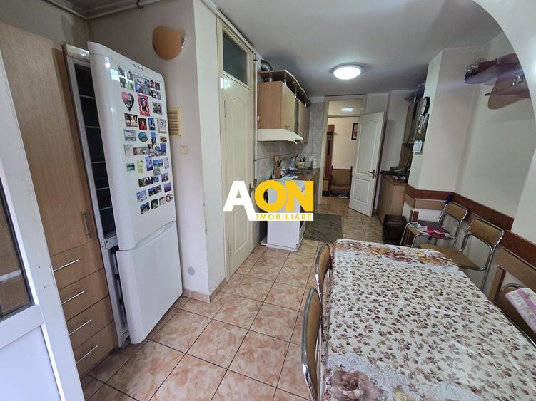Apartament 4 Camere,79mp Utili, Etaj 2, Zona Cetate