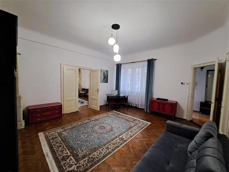 Apartament cu 3 camere, 82 mp utili, situat in zona Centrala!