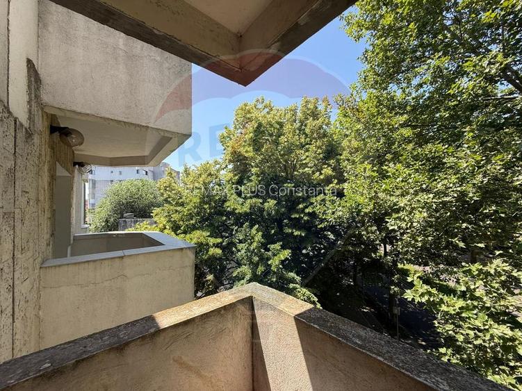Apartament cu 3 camere de vânzare în zona Capitol - 6