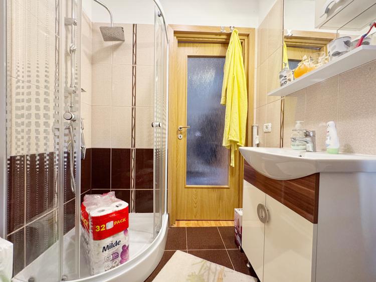 Casa individuala, 5 camere, 836 mp teren - Sanandrei