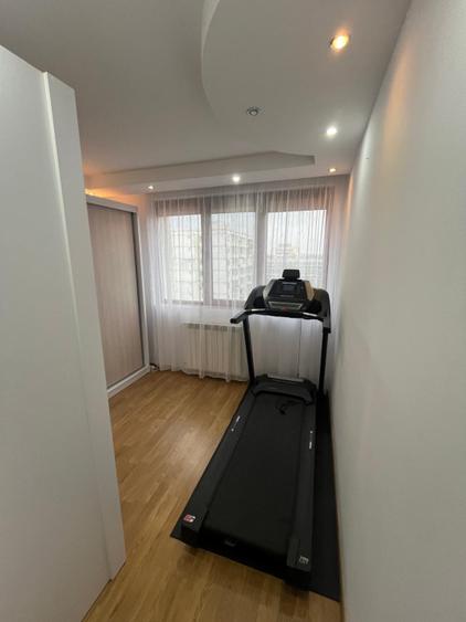 Apartament -4 camere - GIurgiului