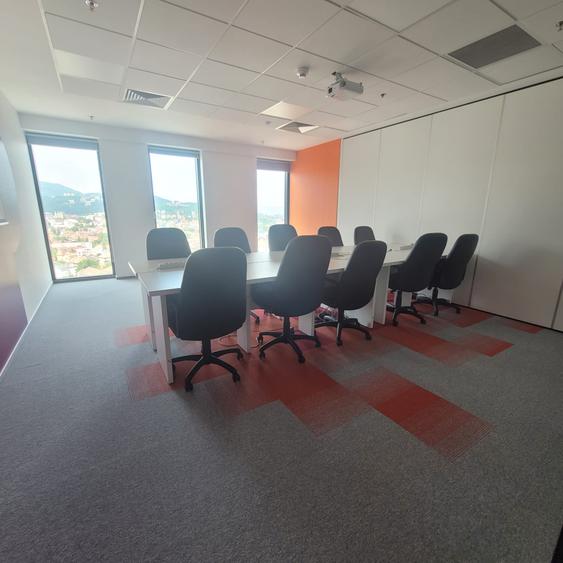 Inchiriem spatiu de birou premiun - clasa A - Afi Park 800 mp