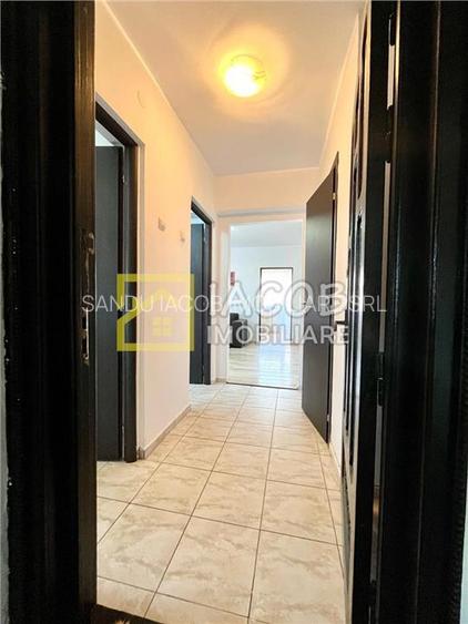 Apartament 2 camere, zona Vasile Alecsandri - Prefectura Bacau - 11