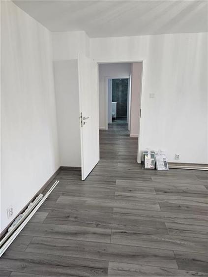 Renovat complet nou la parter inalt