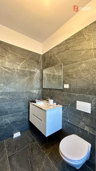 Duplex cu 4 camere si teren de 375 mp - zona Sanandrei