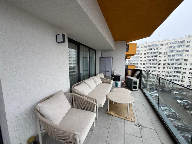 Apartament cu vedere la lac în GranVia Lake,mobilat complet,parcare inclusă