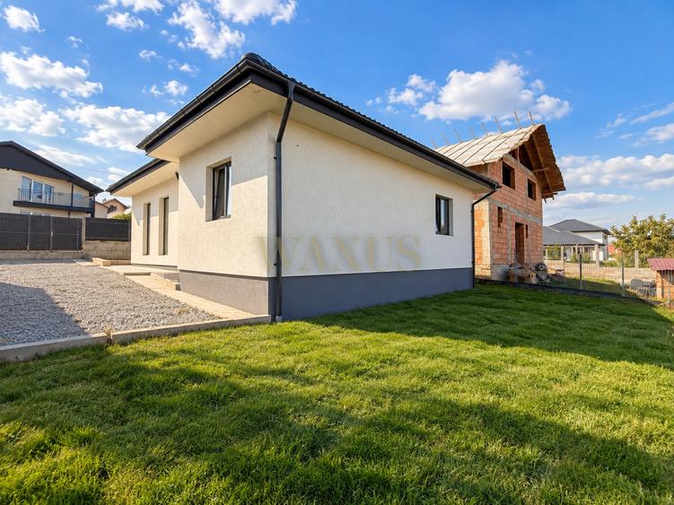 Casa Pe un Nivel - SU 90MP I Teren 490MP - la Intrare in Campenesti