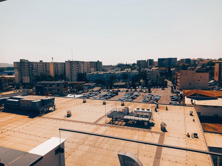 2 camere NORD / KAUFLAND , mobilat / utilat / GARAJ , finisaje moderne !