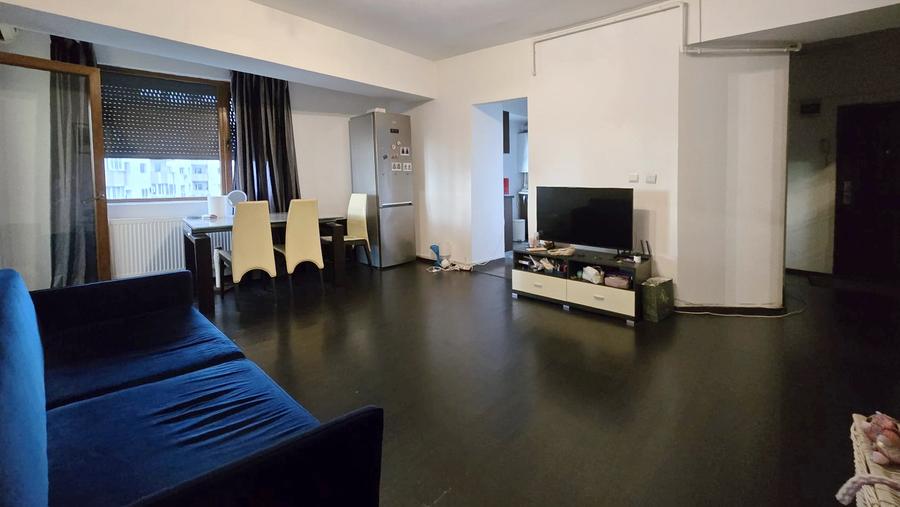 Apartament 2 camere Vitan, imobil 2009, metrou la 400 metri, centrala proprie