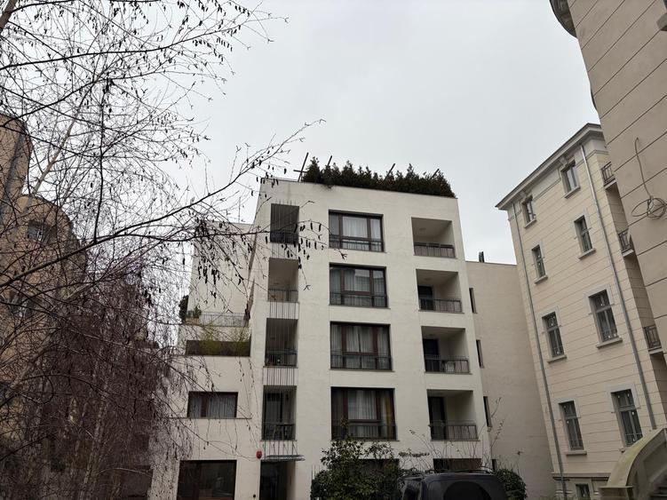 Penthouse Superb 5 Camere Prima Inchiriere !
