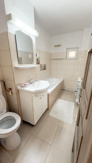 Apartament 4 camere decomandate, 100 mp | Micro 17 | Mobilat și utilat