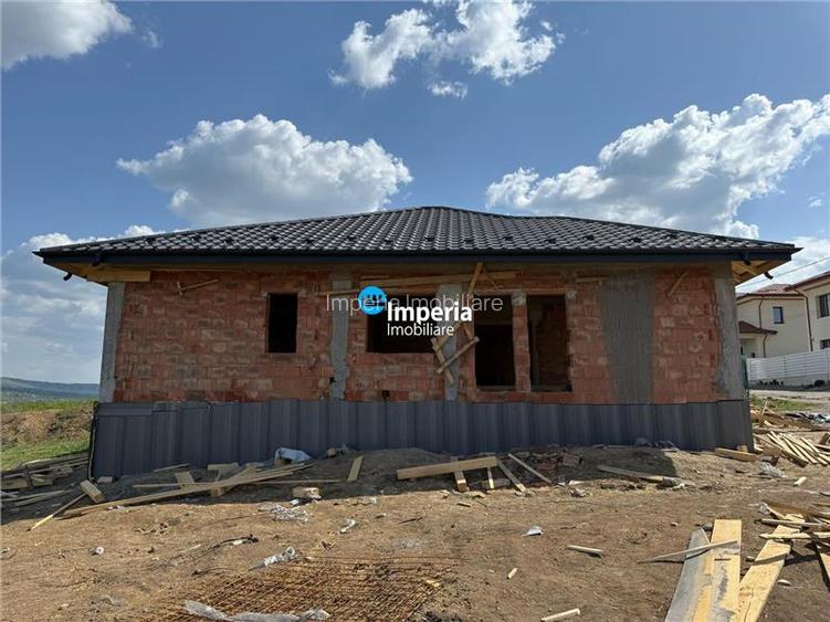 Casa plan parter de vanzare in zona Bucium Visan - 6