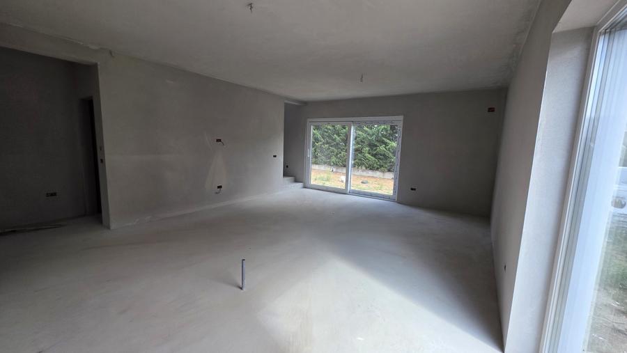 Duplex modern cu 4 camere | Dumbravita | 113 mp utili | 250 mp teren