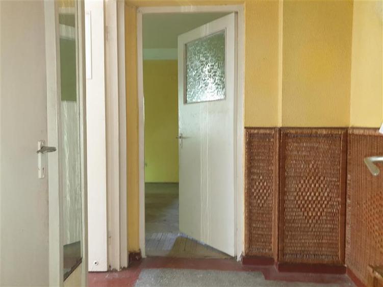 Apartament 2 camere, H-uri Gara, et. 3