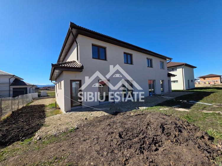 Duplex 5 camere ,super pret, Sura Mica ,Sibiu