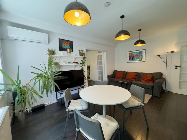 0 % comision Apartament modern 3 camere etaj 2/3, locatie Centrala