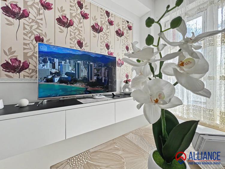 COMPOZITORI- Un apartament luminos, exact unde orașul se mișcă