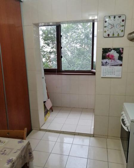 Apartament 2 camere, decomandat, 55 mp, ac, balcon, metrou aproape, Crangasi