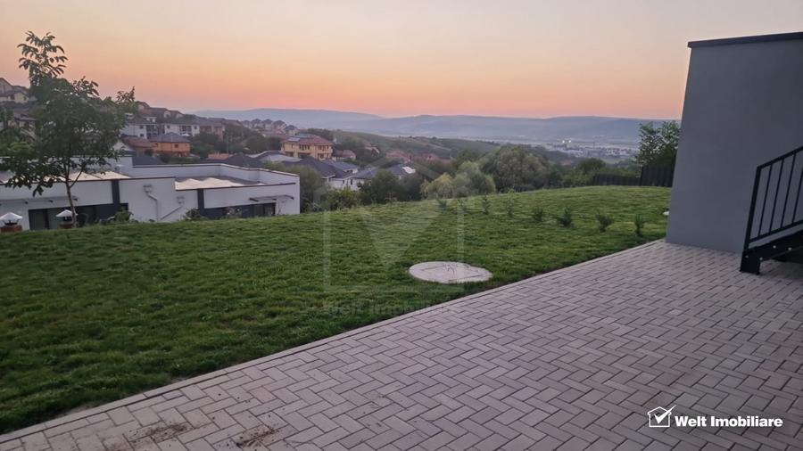 Vila in duplex, intr-o zona linistita, D+P+E, Dezmir