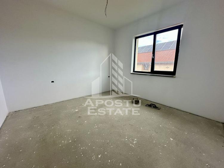 Casa insiruita cu 4 camere, la asfalt in Chisoda
