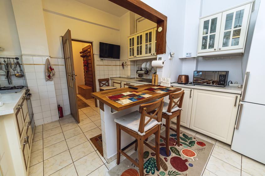 Apartament 4 camere | Centrala Proprie | Parc Cismigiu