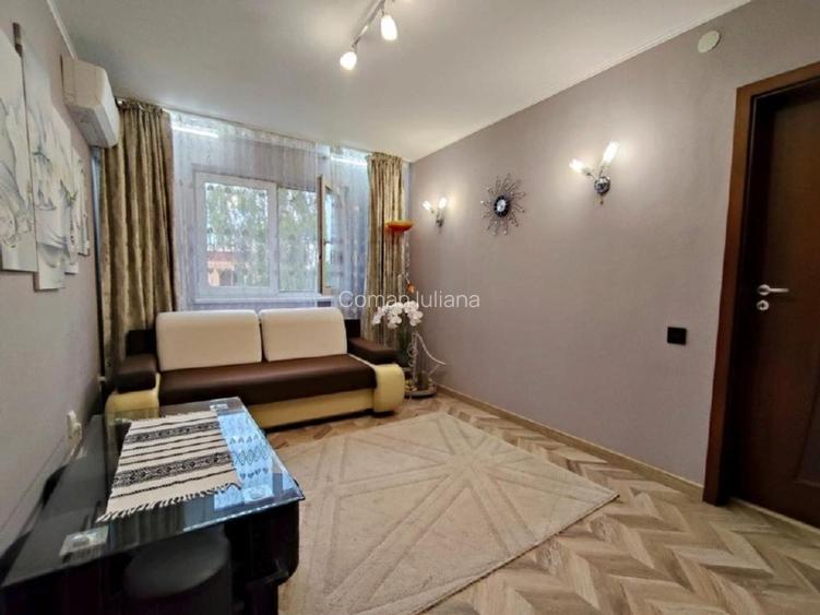 Direct Proprietar | Apartament 3 camere de vânzare – Cartier Florilor, Brașov  - 3