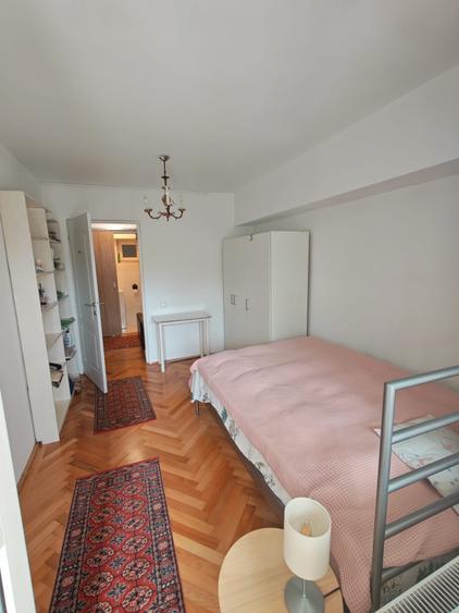 Piata Unirii 3 camere spatios cu centrala proprie