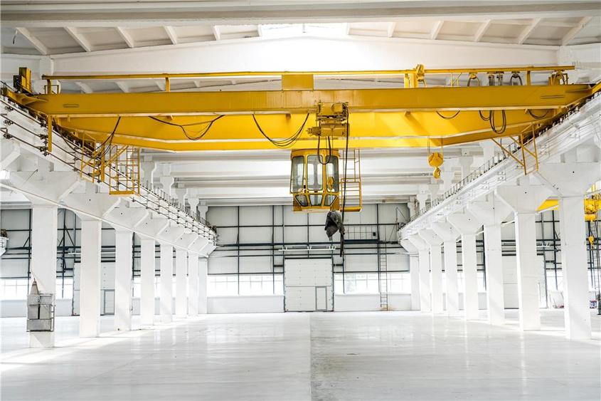 Spatiu Industrial - 2600 mp - Productie - Depozitare - Distributie