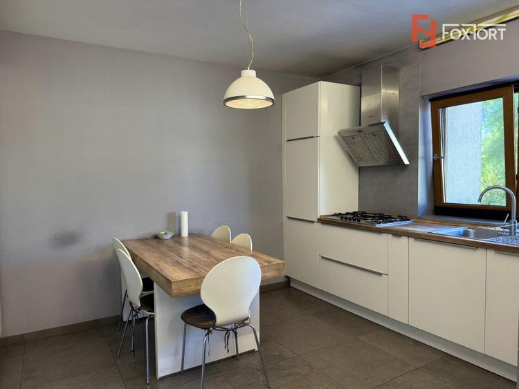 COMISION 0% Casa individuala cu 8 camere, de vanzare in zona Mehala