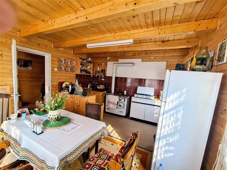 Casa de vacanta (Izvoru Muresului, str. Fazakas)
