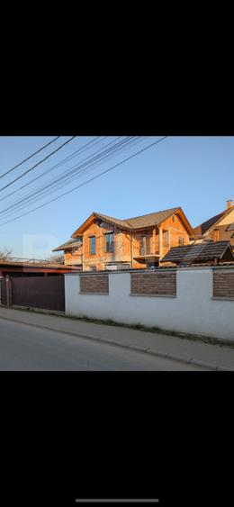 Casă D+P+E la roșu, 196 mp, garaj, teren 410 mp – zona exclusivista