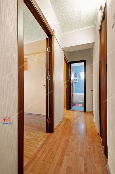 Apartament spatios, renovat, 4 camere, decomandat, etaj 4, Micro 39