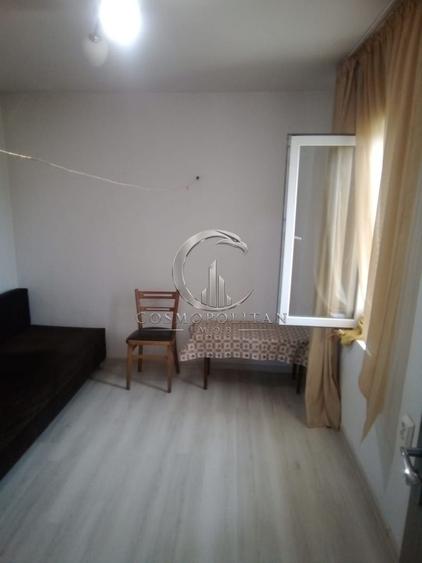 Casa in comuna Sageata BZ teren 3000mp renovata recent Pret: 39.000 euro