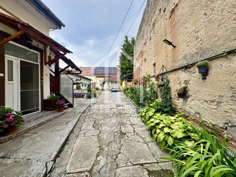 Apartament la casa cu 3 camere, 72mp utili + pivnita si magazie (30mp) - 23