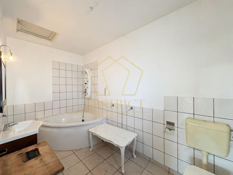 Casa individuală cu 6 camere | Mosnita Veche